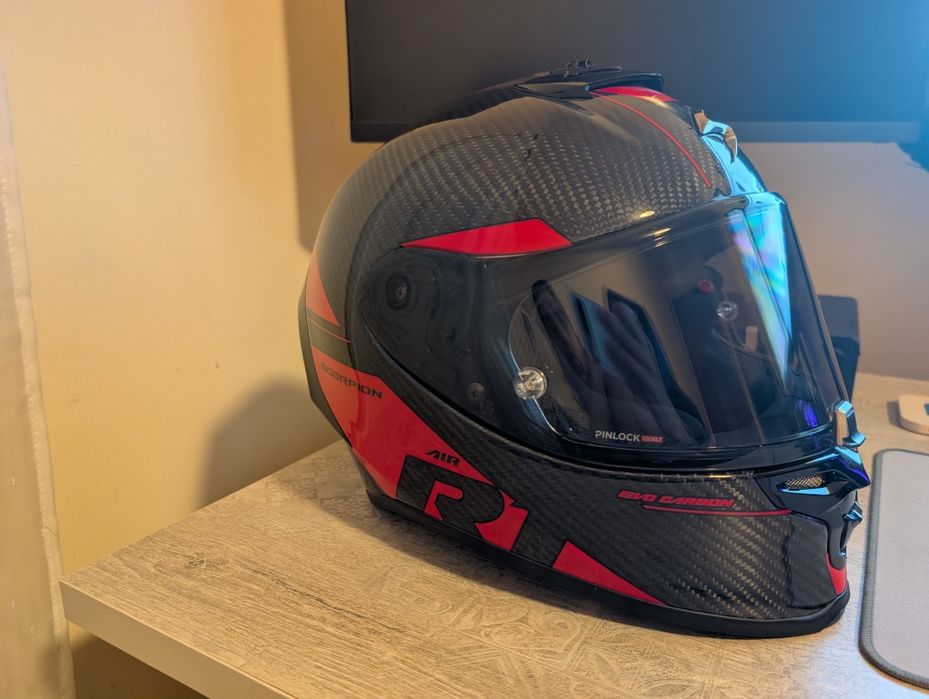 Scorpion Exo-R1 Evo Carbon Air