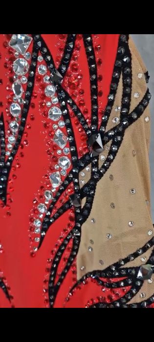 Купальник для виступів з художньої гімнастики