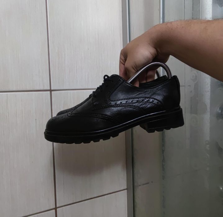 buty damskie 38 mokasyny półbuty lady wiązane czarne półbuty szpilki s