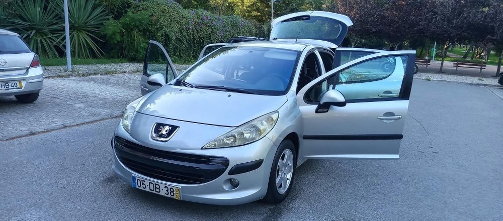 Peugeot 207 1.4 2007 90cvs
