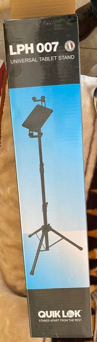 Стійка-трипод для ноутбука