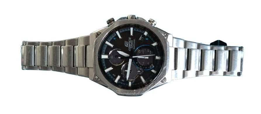 Męski zegarek casio EDIFICE EQB-1100