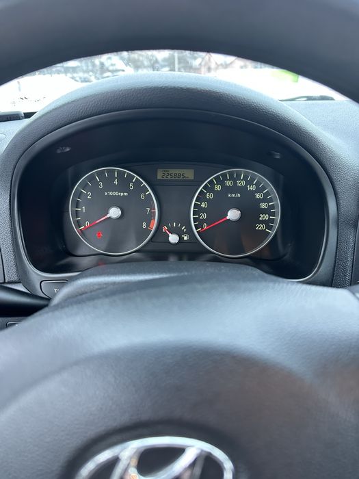Авто Hyunday accent 2007
