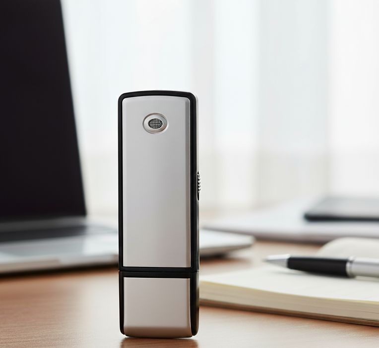 Dyktafon Pendrive MK-Q001 8GB z Detekcją Głosu VOS