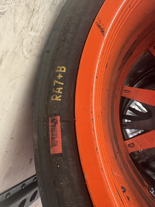 Pneus Pirelli rali