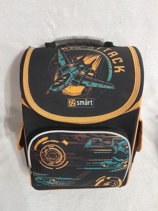 Школьный рюкзак Smart .Каркасный рюкзак Smart.