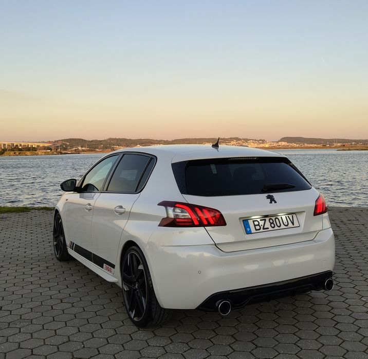 Peugeot 308 GTI 272cv