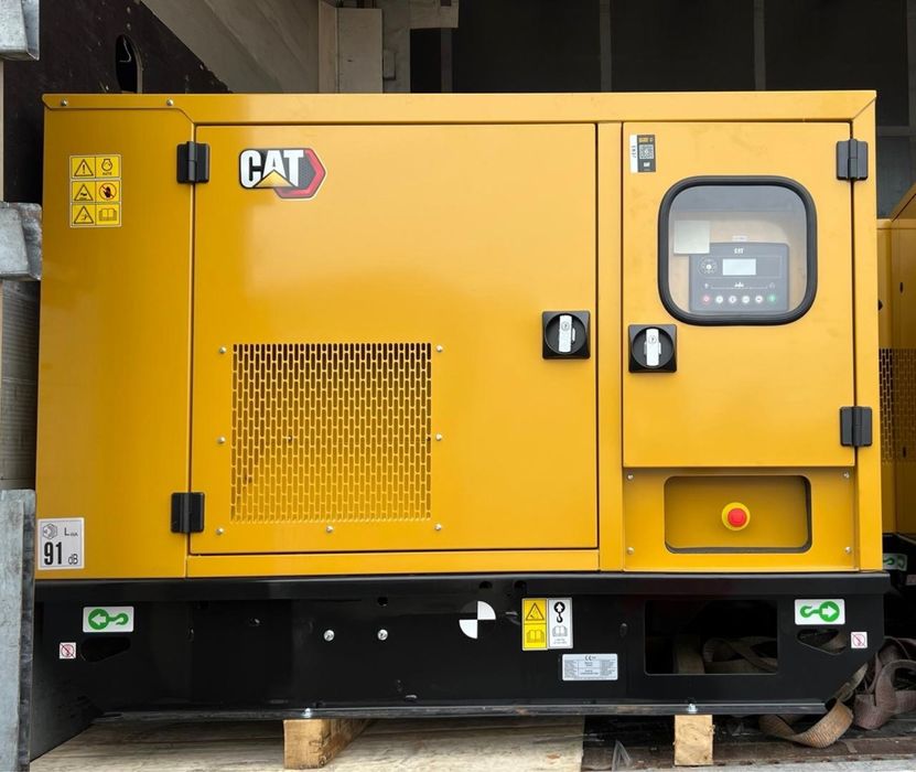 Генератор CAT 22 ква/18 квт