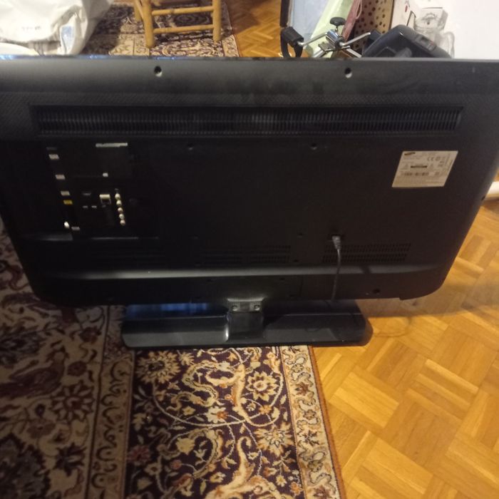 Telewizor 42" Smart firmy Samsung .