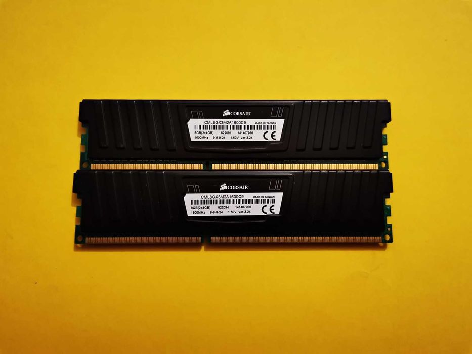 DDR3 8GB CoRsaiR VengeAnce 12800 -Komputer