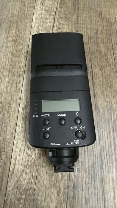 Sony Flash UM:HVL-F28RM