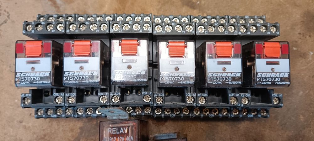 Реле Schrack 570730