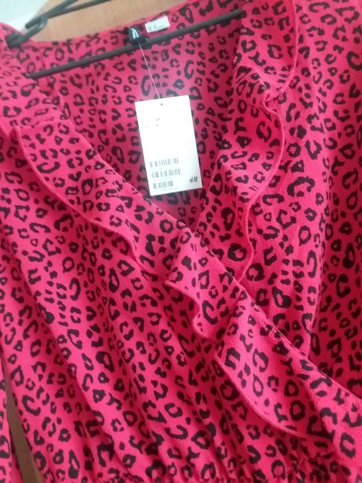 Nowy kombinezon h&m rozm S 36 czerwony z panterka długi rękaw