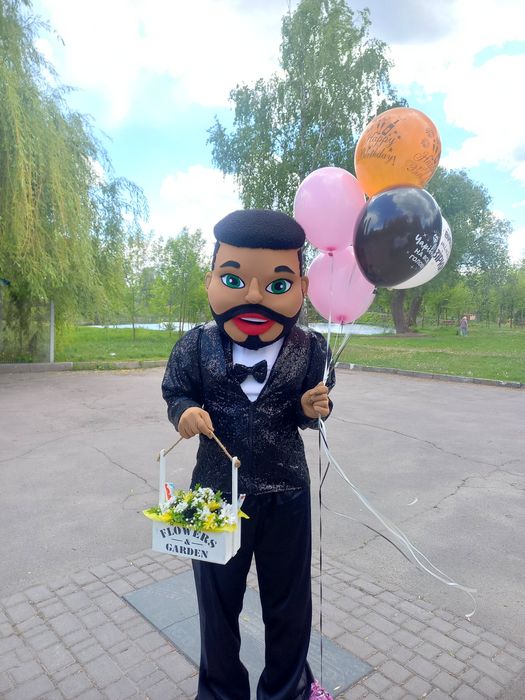 Привітання на день народження,  стриптизер, аніматор