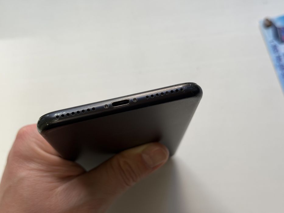 iPhone 7 Plus 128GB Black iCloud lock