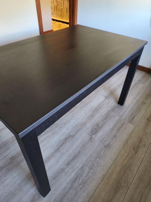 Mesa cor bangue como nova