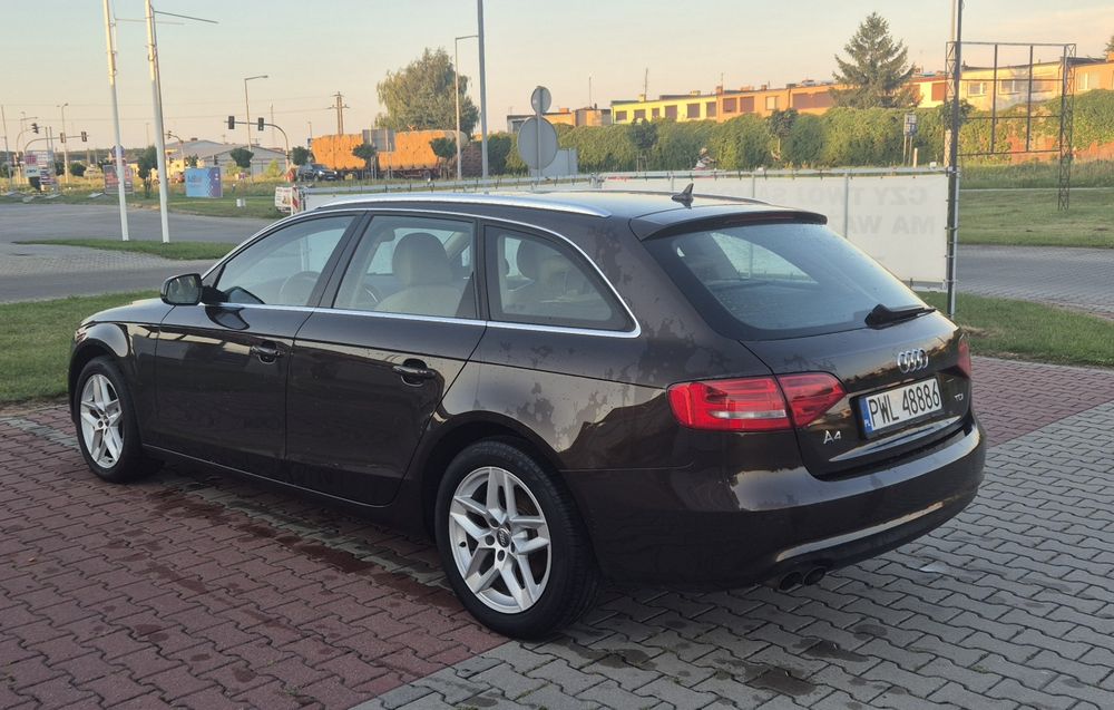 Sprzedam piękne Audi A4 B8 2012