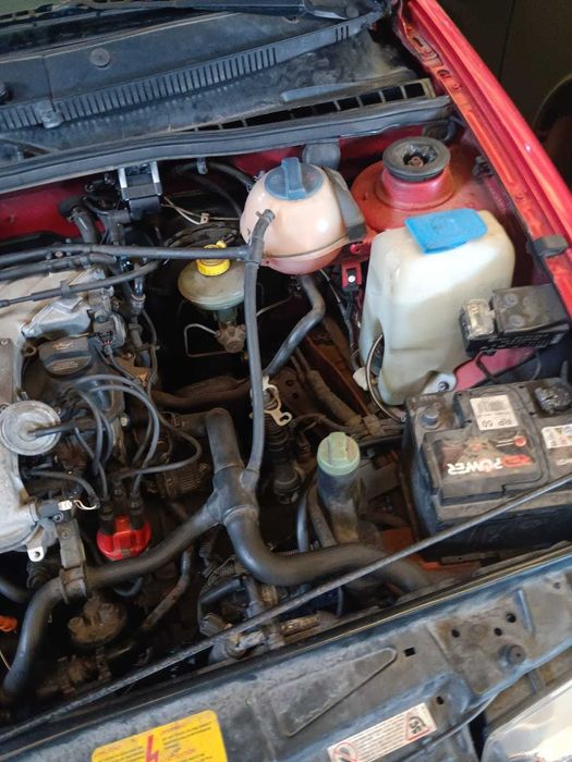 Vendo carinha VW Polo 1,6 gasolina