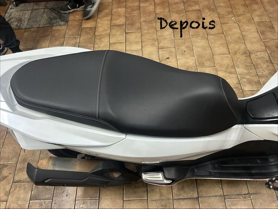 Banco mota Honda PCX 2021 a 2024 (velho por novo)