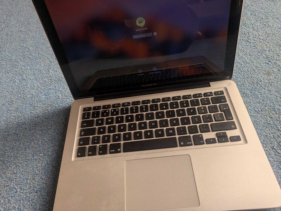 MacBook pro 13' 4/250gb final de 2011