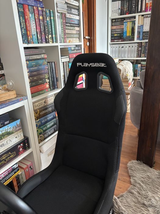 Kierownica Thrustmaster t248x + fotel ze stelażem playseat evo