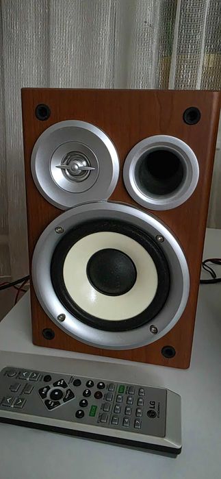 Музыкальный центр LG LX-M240