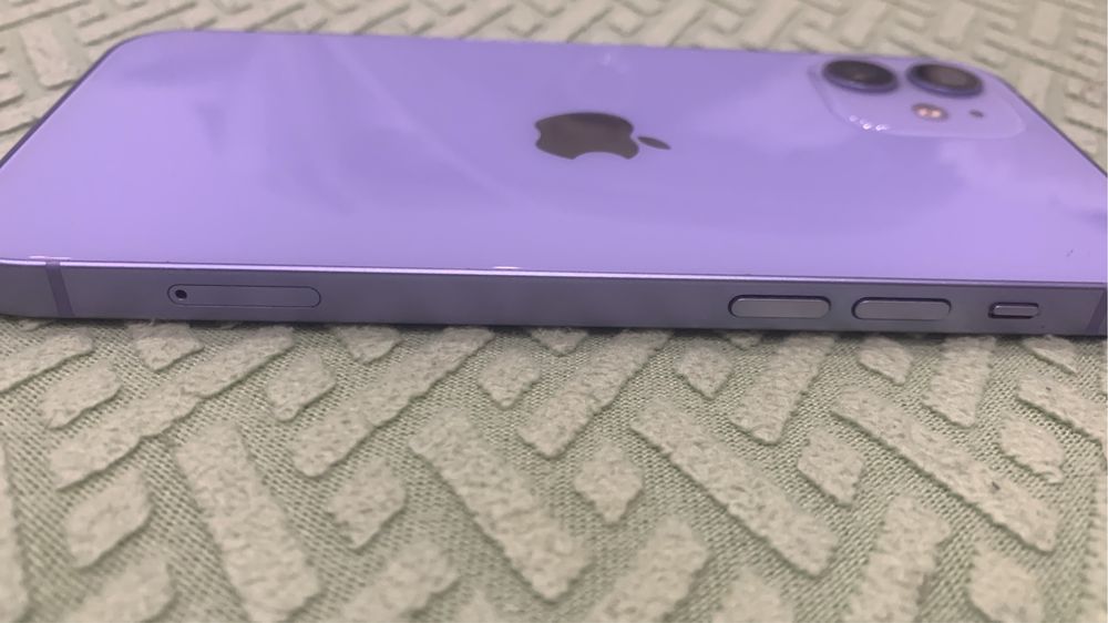 iPhone 12 – Excelente estado