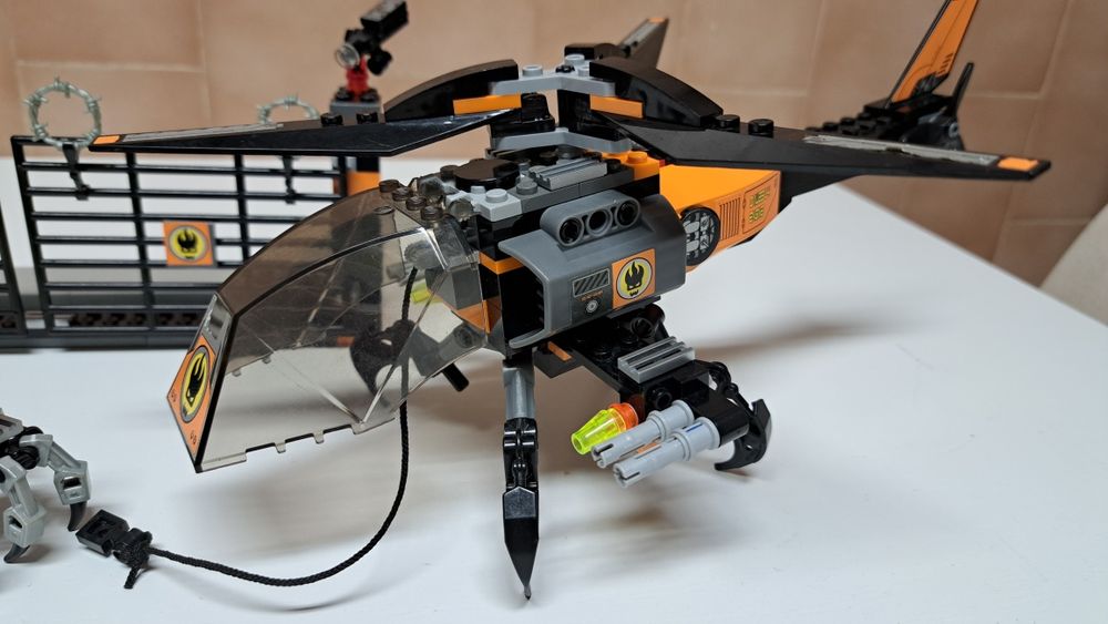LEGO 8634 - Turbocar Chase - AGENTS