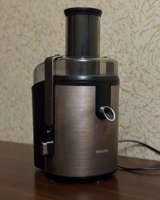 Соковыжималка Phiips HR1866
