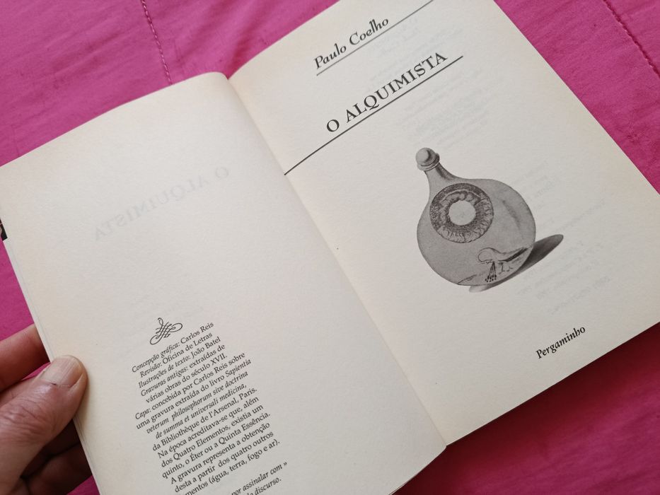Livro   O  ALQUIMISTA  ( Paulo Coelho )