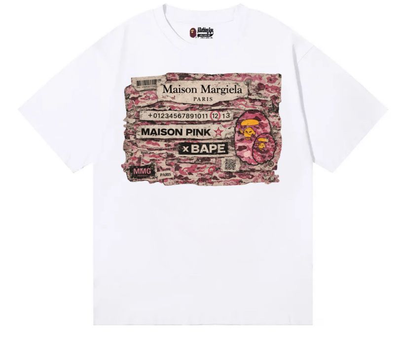 Футболки Maison Margiela x Bape Logo унисекс колоборация бейп и мейсон марджелы черные и белые