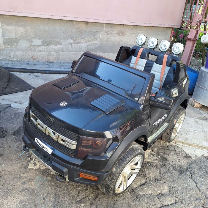 Продам дитяча машинка