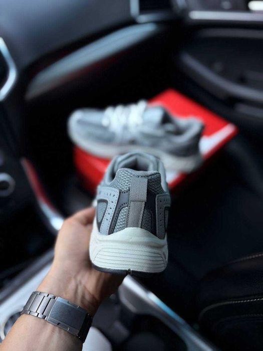 Кросівки жіночі Nike P-7000 кросівки жіночі Найк 37 38 39 40 41