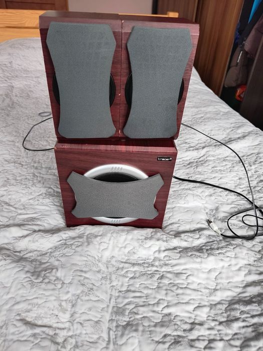 Zestaw głośników 2+1 subwoofer..aktywny..