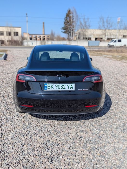 Tesla Model 3 performance 2020