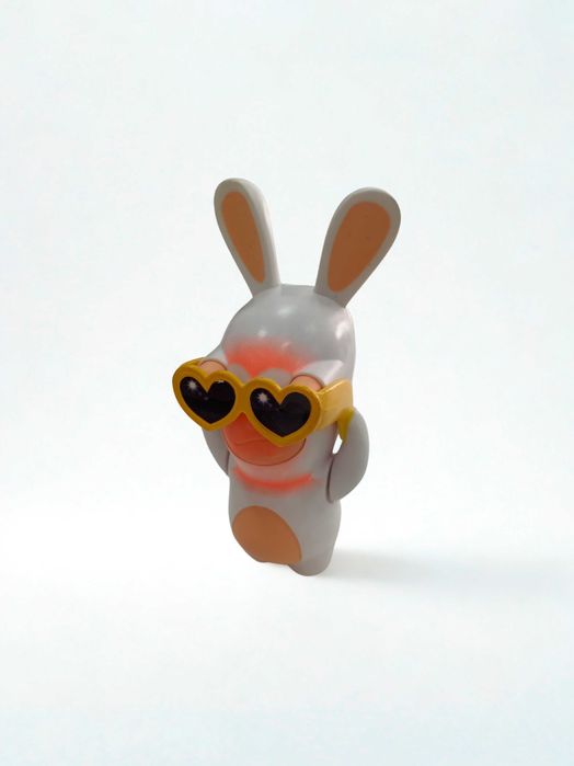 Boneco dos rabbids do Burger King