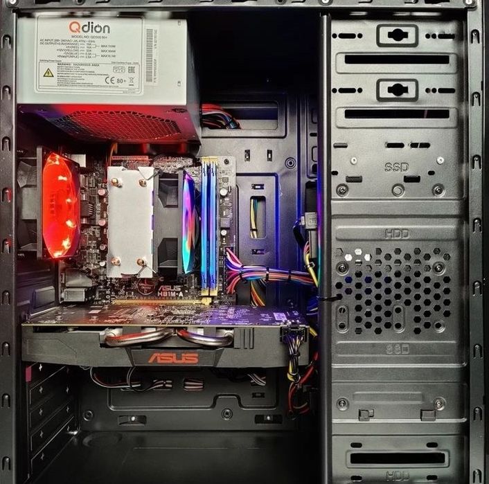 Комп'ютер в отличном состояній