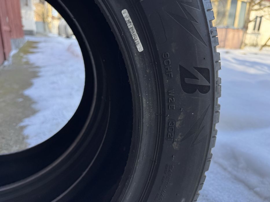 Шини  колеса зимові
