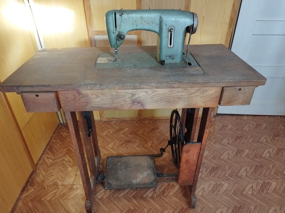 Maszyna do szycia Łucznik PRL