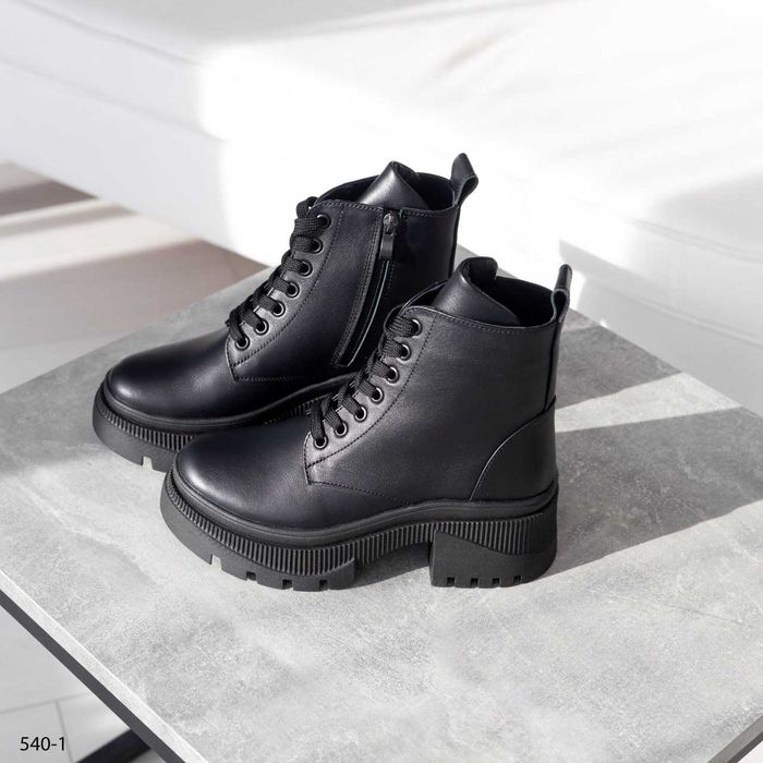 Стильные деми ботинки на байке (36-41) Новая обувь для девушек весна