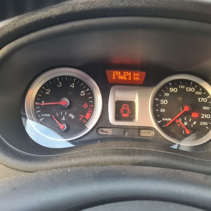 Renault Clio 1.2 16v T  DOCS SUIÇOS