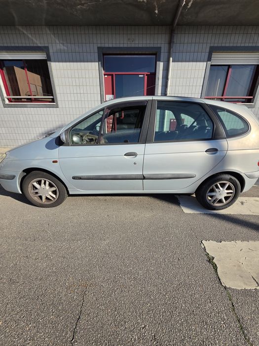 Mégane Scenic 1.9 Dci