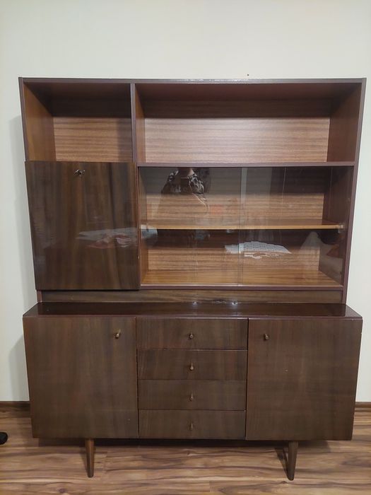 Komoda witryna PRL na nóżkach