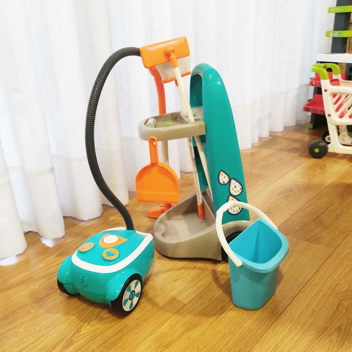 Kit Carrinho De Limpeza SMOBY (Criança)