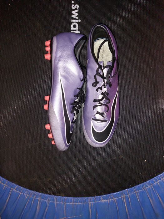 Sprzedam korki, turfy Nike Mercurial !! Okazja !!