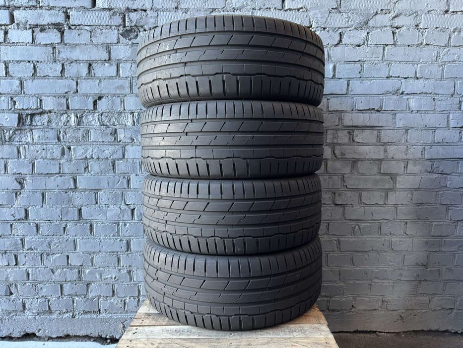 Літні шини Hankook 235/45 R19