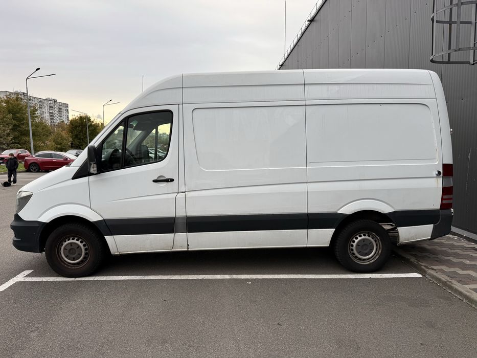 Mercedes-Benz Sprinter 2013