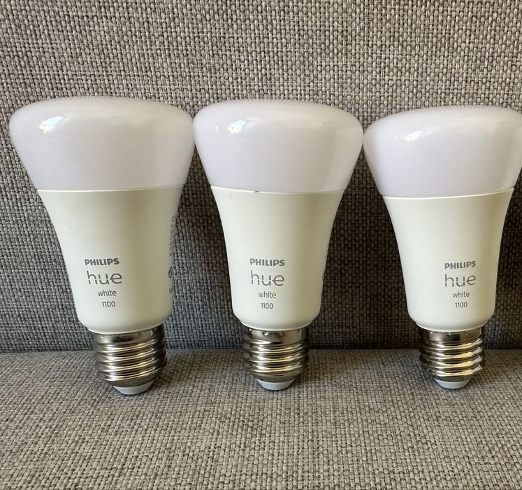 Philips hue 1100 White - zestaw trzech żarówek e27