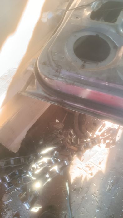 Продам дверки праві передні до автомобіля Ланос.