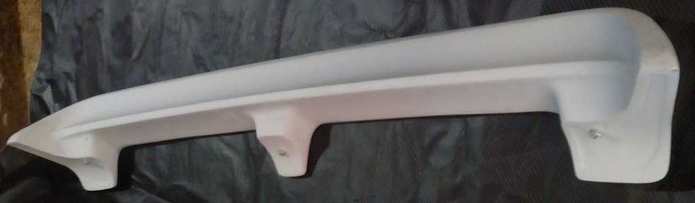 Спойлер Паджеро Вагон 4 задний спойлер Mitsubishi Pajero Wagon 3